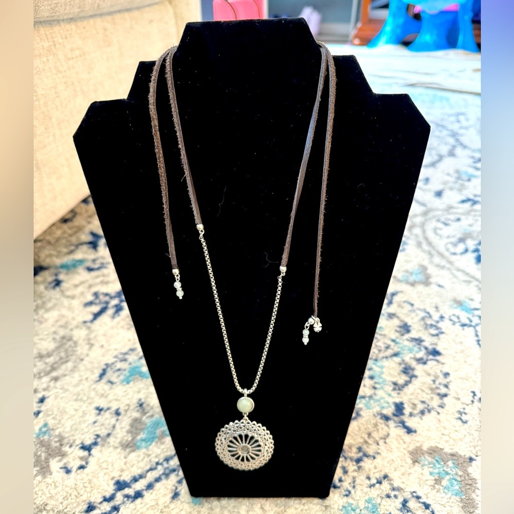 Lucky brand silver and pleather medallion pendant necklace